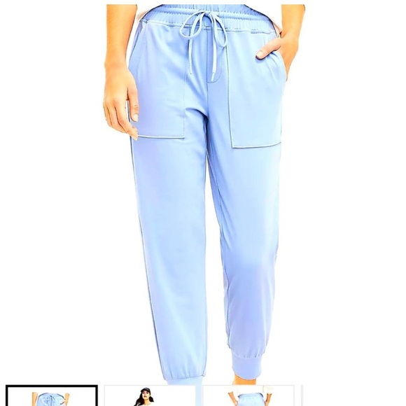 Lou & Grey Signature Soft Plush Joggers size Medium - Picture 6 of 6